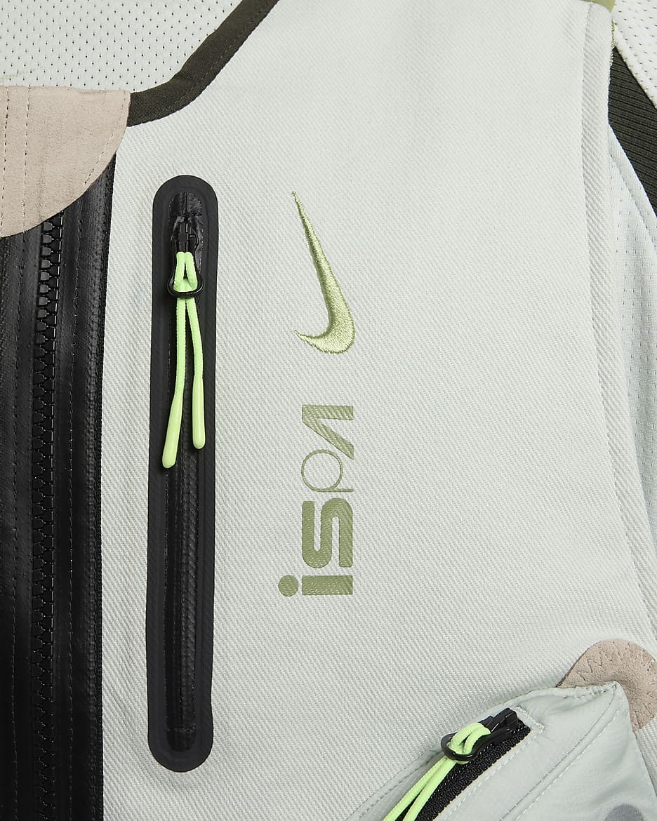 Nike ISPA Vest 2.0. Nike.com